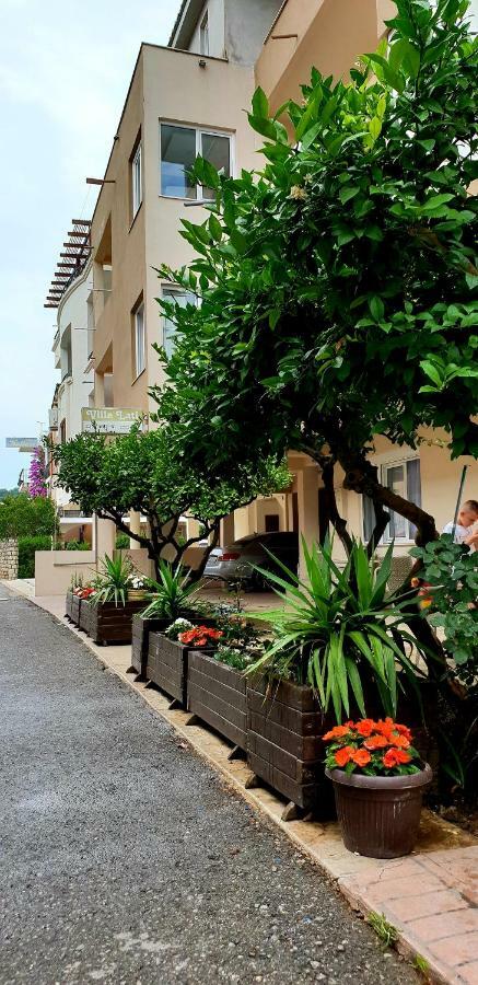 Apartments Lati Ulcinj Zewnętrze zdjęcie